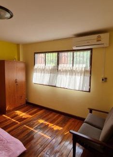 Thung Yai Casa | บ้านเขียมเลียบคลอง โฮมสเตย์