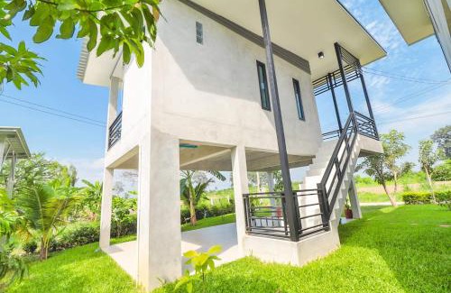 Uthai Thani Casa | บ้านแม่อุทัยธานี Baanmae Uthaithani