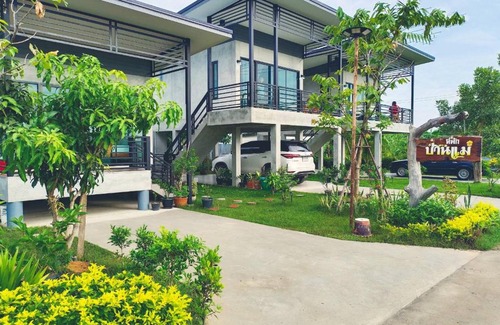 Uthai Thani Casa | บ้านแม่อุทัยธานี Baanmae Uthaithani