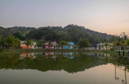 Pak Tho Cabina | บ้านไร่อรทัย ราชบุรี