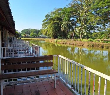 San Sai Complejo | ป่ากล้วยริเวอร์ไซด์รีสอร์ท