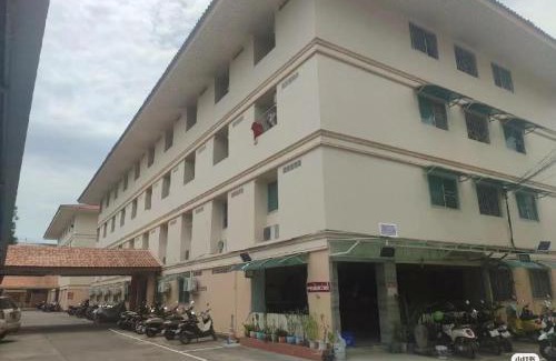 Chang Phueak Apartamento | ภัทระแมนชั่น