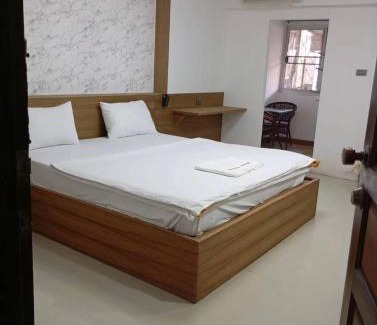 Chang Phueak Apartamento | ภัทระแมนชั่น