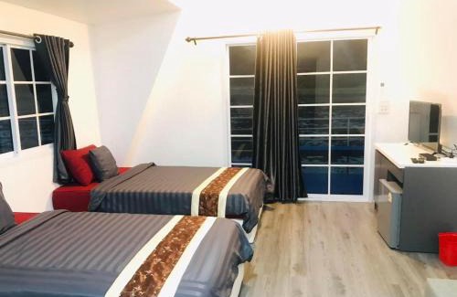 Chong Mek Chalet De Esquí | ภูเคียงน้ำรีสอร์ต ที่พักริมน้ำวัดเรืองแสงช่องเม็ก