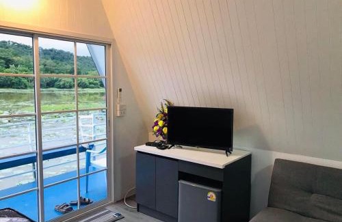 Chong Mek Chalet De Esquí | ภูเคียงน้ำรีสอร์ต ที่พักริมน้ำวัดเรืองแสงช่องเม็ก