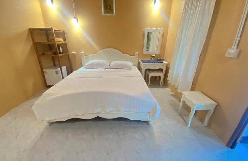Chang Klang Casa | ลีลา โฮมสเตย์ Leela Homestay