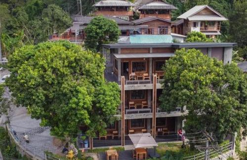 Mae On Casa | วิลลา วาดี แม่กำปอง Villa Vadee Maekampong