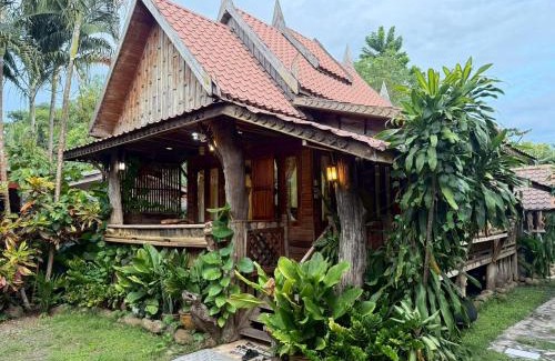 Prakhon Chai Casa | สวนถัง คันทรี่โอม