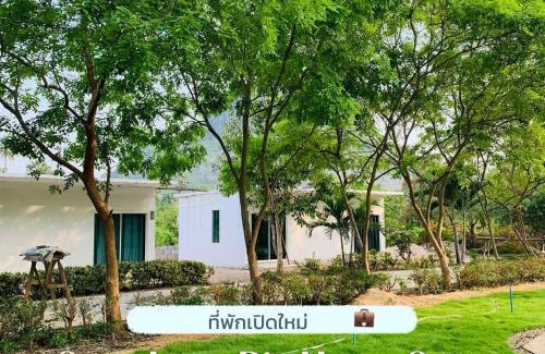 Cha-am Complejo | สวนลุงรินโฮมสเตย์ ชะอำ