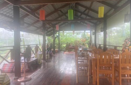 Ban Na Cama Y Desayuno | สวรรค์บ้านนา คาเฟ่ ณ บ้านนา