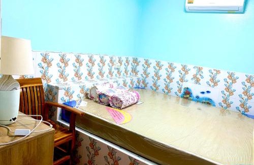 Ko Sichang Casa | สีชังสมายด์