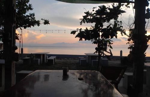 Chaiya Casa | หาดกำนันแคมป์ปิ้ง&ซีฟู๊ด