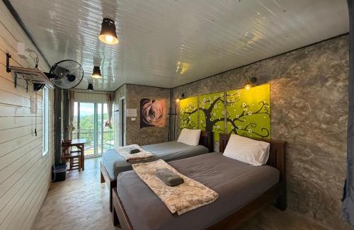 Thong Pha Phum Casa | อีต่องโฮมสเตย์