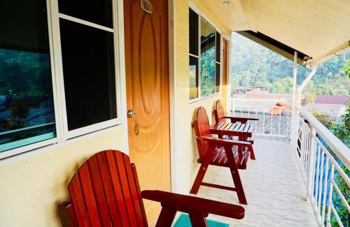 Thong Pha Phum Casa | อีต่องโฮมสเตย์