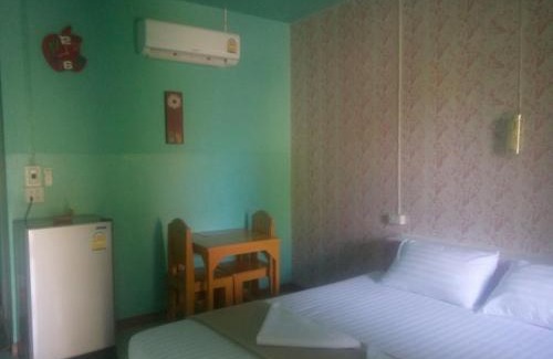Prakhon Chai Casa | เซราะกราว บูติก รีสอร์ท Sohground Boutique Resort