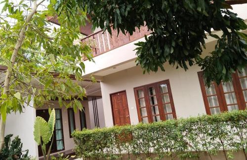 Kanchanaburi Casa | เดอะนิรันดร์ เกสท์เฮ้าส์กาญจนบุรี