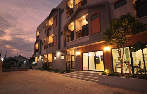 Lop Buri Apartamento | เดอะมั้งกี้โฮเทลแอนด์เรสซิเดนซ์