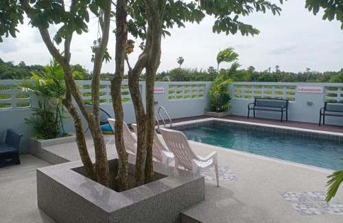Ban Pa Yang Complejo | เพชรรัตน์รีสอร์ทแอนด์สปา