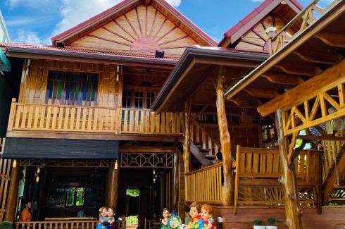 Ban Nok Casa | เรือนบรรเจิดโฮมสเตย์