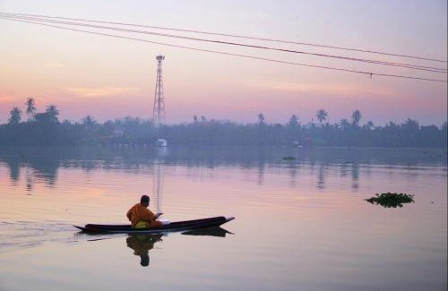 Suan Luang Casa | เรือนรอยน้ำ บ้านกามเทพ โฮมสเตย์ อัมพวา