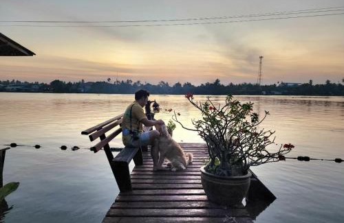 Suan Luang Casa | เรือนรอยน้ำ บ้านกามเทพ โฮมสเตย์ อัมพวา