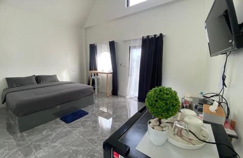 Phrom Buri Apartamento | โฮมสเตย์ สุขสำราญ รีสอร์ท