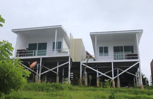 Mae Rim Otro | ไร่สายหมอก