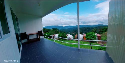 Mae Rim Otro | ไร่สายหมอก