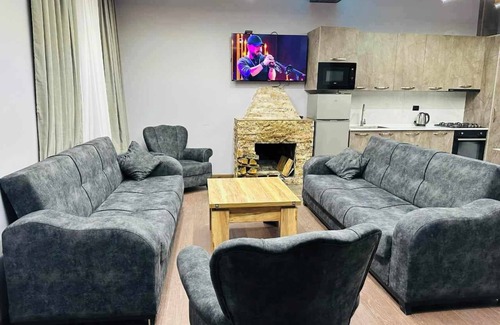 Bakuriani Apartamento | კოტეჯები ბაკურიანში Cottages in Bakuriani