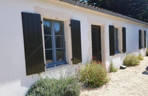Sainte-Marie-de-Re Apartamento | ღ Maison Orion - T3 Spacieux, Jardin et proche mer