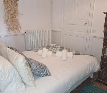 Chateaubriant Apartamento | ღ Pirates des Caraïbes - Parking, Terrasse, Wifi