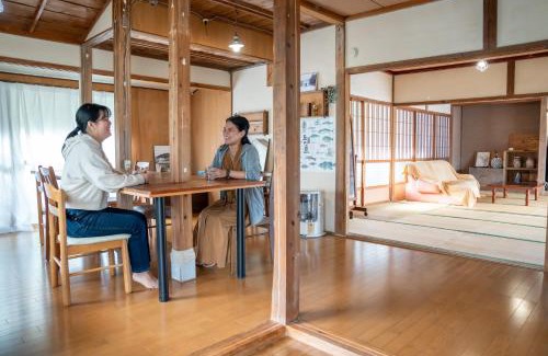 Goto Casa | なるのいえ 港から徒歩1分 サウナと広々リビングの宿byしまいろ