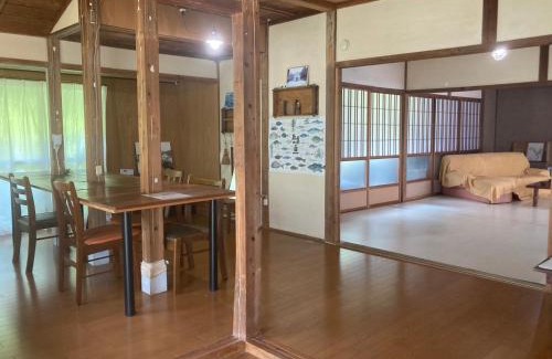 Goto Casa | なるのいえ 港から徒歩1分 サウナと広々リビングの宿byしまいろ