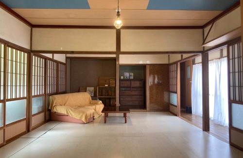 Goto Casa | なるのいえ 港から徒歩1分 サウナと広々リビングの宿byしまいろ