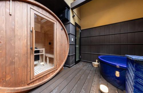Old Town Casa | ねどこ GRANQ - Open-air Artificial Onsen & Barrel Sauna