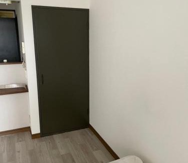 Chuo Ward Apartamento | アルピエg 206号室 wifi無料 徒歩圏内にお店多数あります