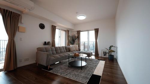 Kadena-cho Apartamento | エンズプラザライカム