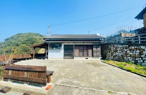 Otsuki Casa | オーシャンフロントで夕日眺めながら海水浴とバーベキュー出来る1日1組の貸し切り絶景宿トリノウタ