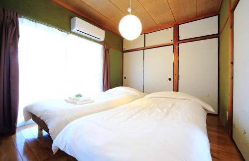 Izumi Casa | カモンイン 寿