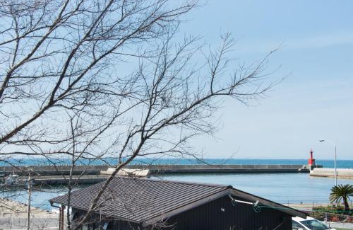 Awaji Casa | ギャラリー宿 INNAHOUSE ANDAGALLERY