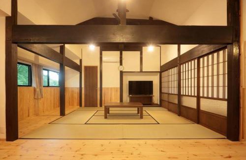 Minamiaso Casa | 【コテージくぎの】大谷川沿いの露天風呂があるコテージ