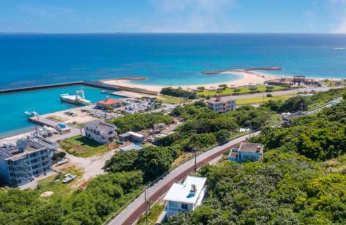 Azama Villa | ペンションカサブランカ:海まで車で約1分☆寝室から朝日が見える景色が最高