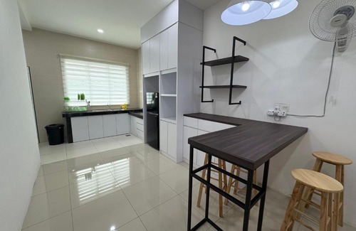 Menglembu Casa | 万里望 Menglembu Bestari Homestay