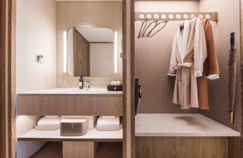 Baoshan Hotel | 上海宝山宝杨路桔子水晶酒店