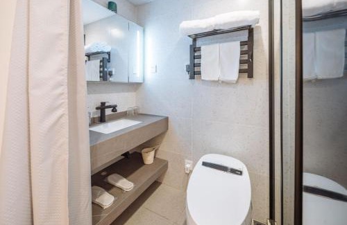 Jing'an Apartamento | 上海客堂涧酒店宝山路地铁站店