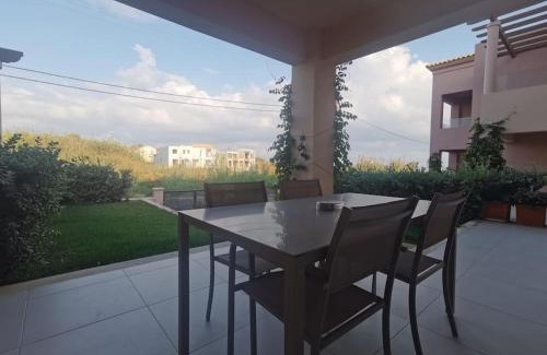 Maleme Apartamento | 两卧室公寓-带露台花园
