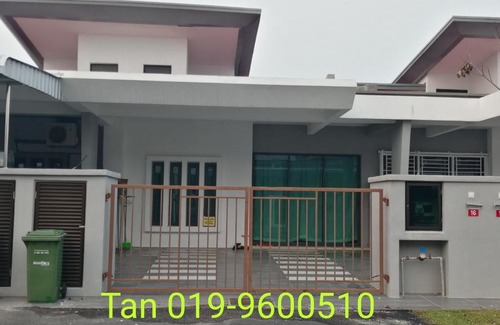 Teriang Apartamento | 交通方便，附近大型商场，selesa dan dekat shopping