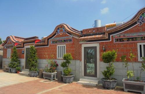 Jincheng Cama Y Desayuno | 任我行民宿