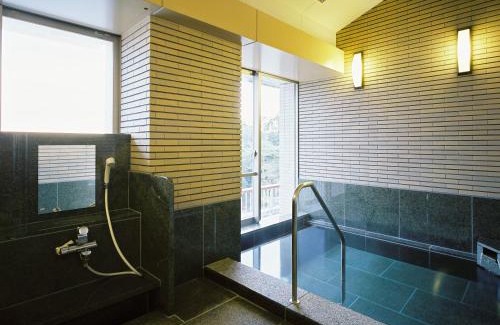 Matsuzaki Hotel | 公共の宿伊豆まつざき荘