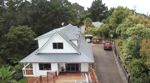 Fairview Heights Casa | 别墅中的一间客房
